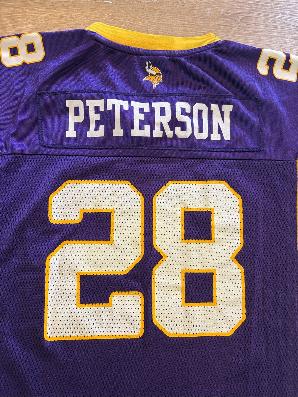 Reebok NFL Minnesota Vikings Peterson Jersey - Picture 9 of 10
